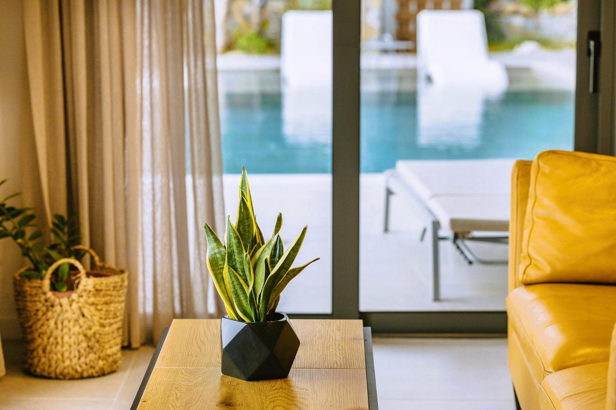 Anemos Luxury Villas Rodhakinon Exteriör bild